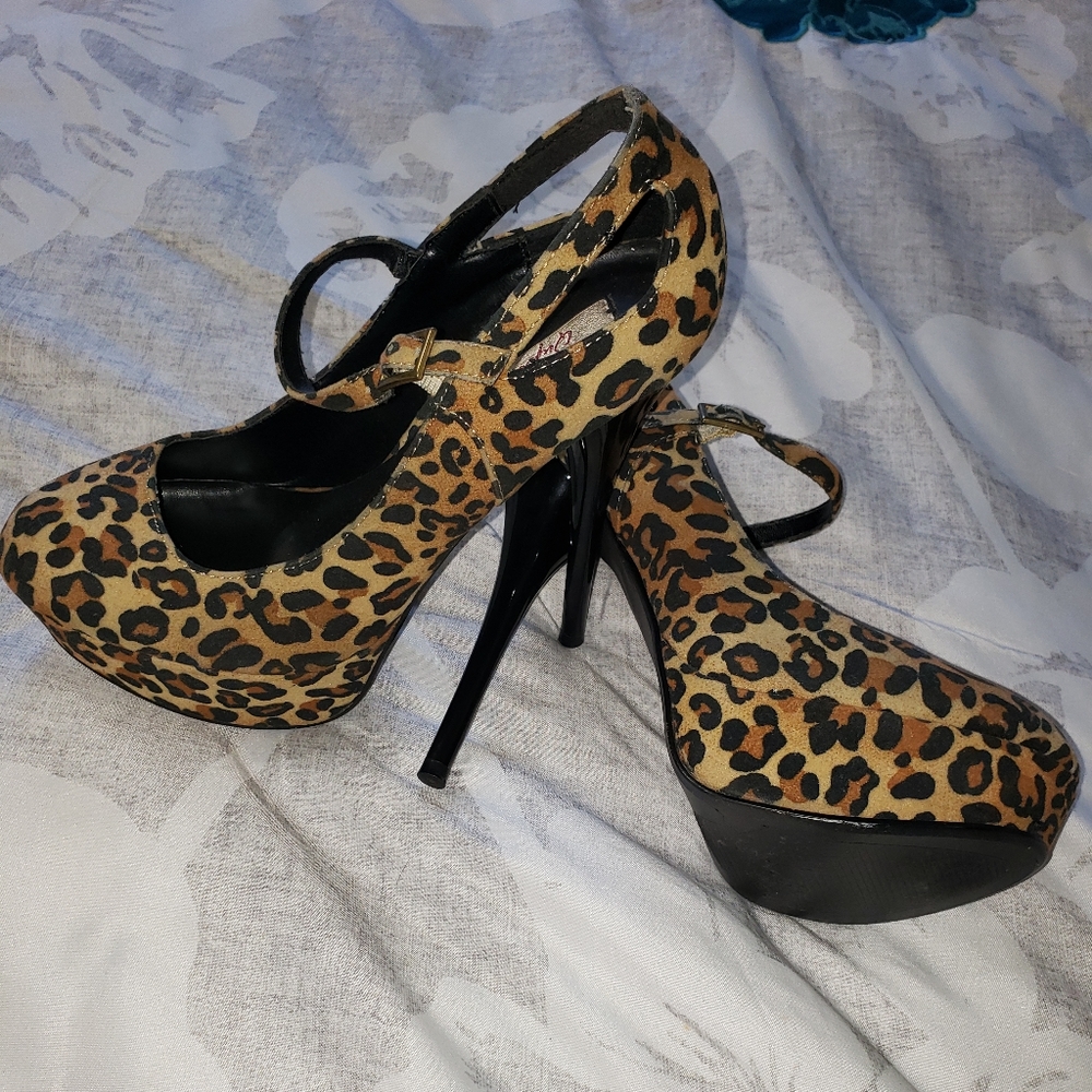 Leopard Heels